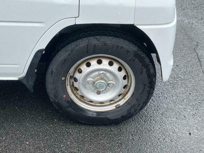 MINICAB TRUCK