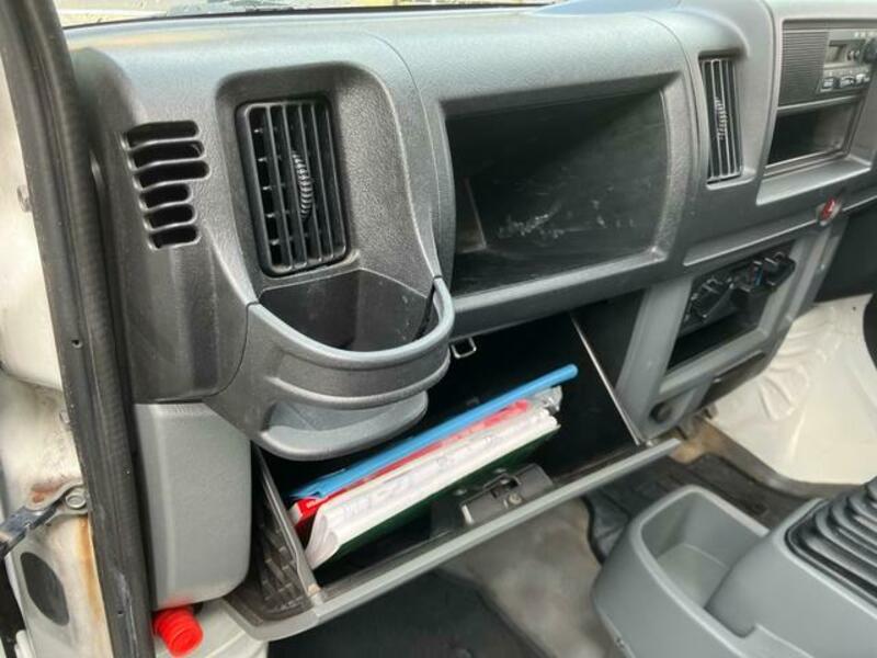 MINICAB TRUCK