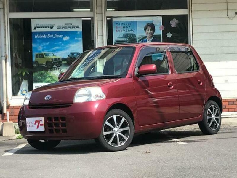 DAIHATSU ESSE