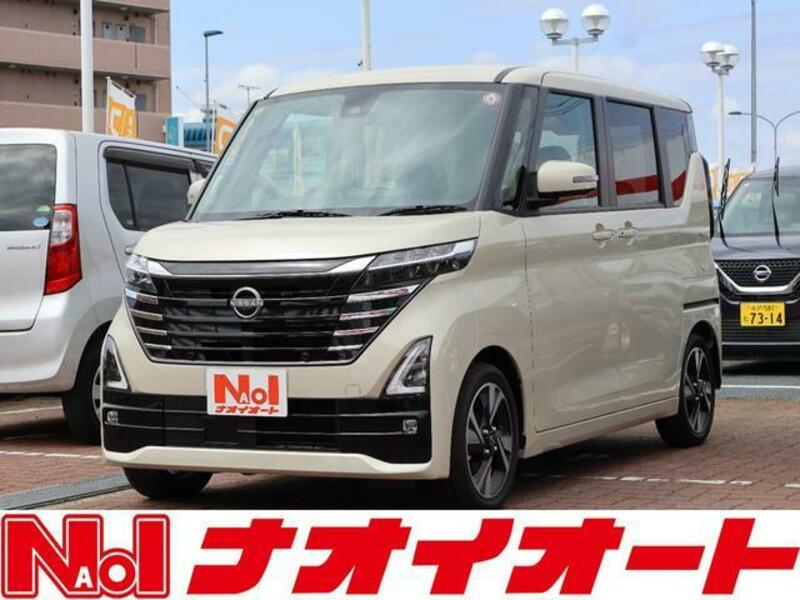 NISSAN ROOX