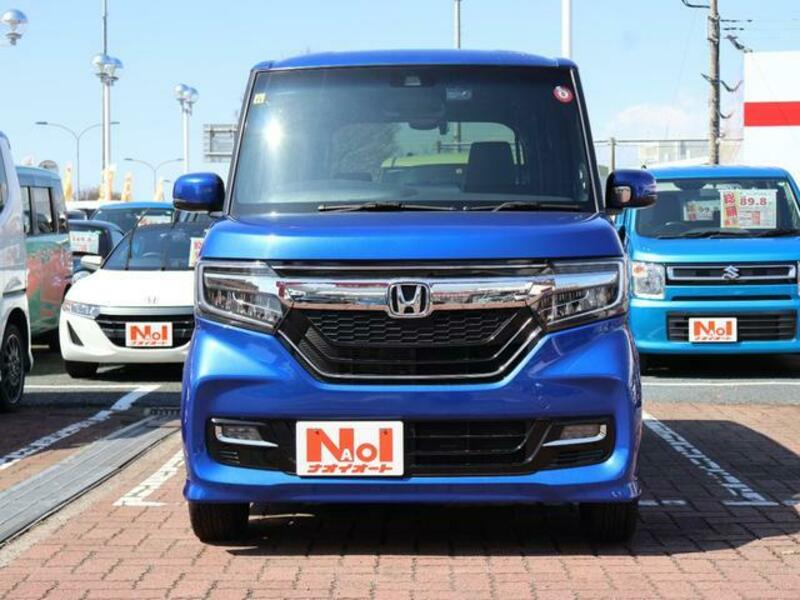 N BOX CUSTOM