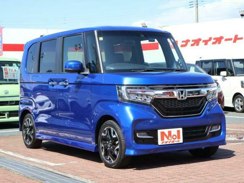 N BOX CUSTOM