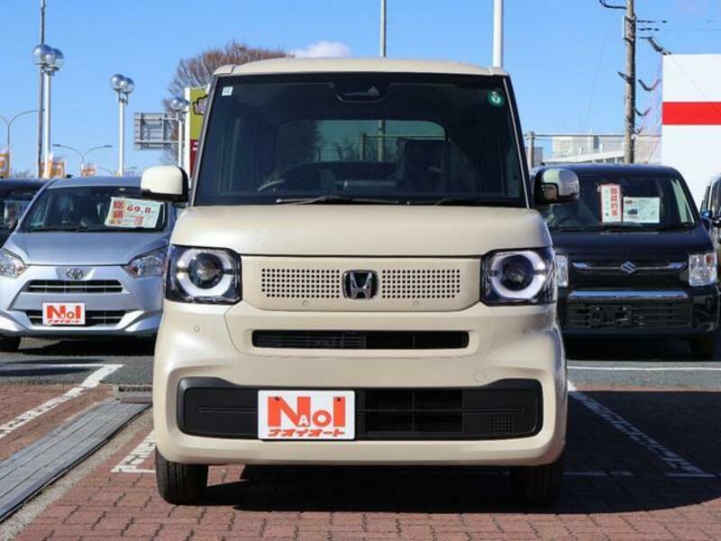 N BOX