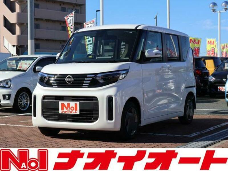 NISSAN ROOX