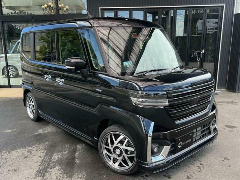 SPACIA CUSTOM