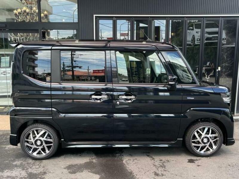 SPACIA CUSTOM