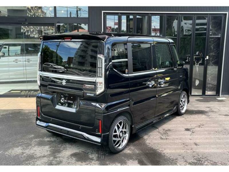 SPACIA CUSTOM