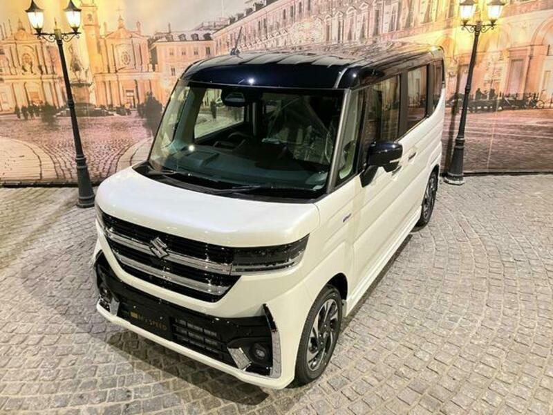 SPACIA CUSTOM