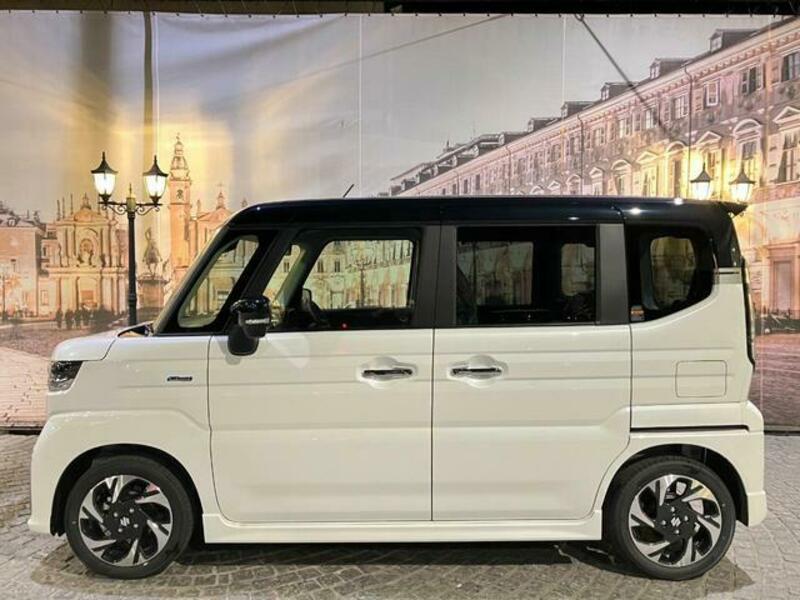 SPACIA CUSTOM