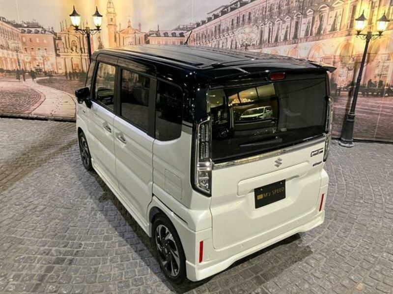 SPACIA CUSTOM