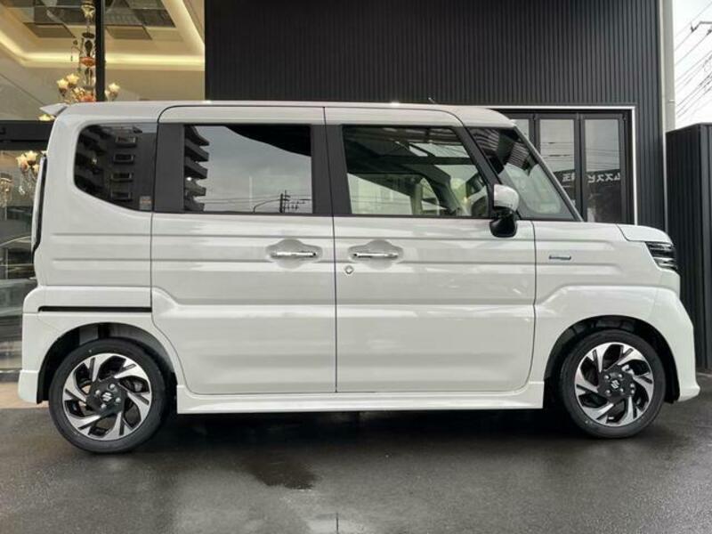 SPACIA CUSTOM