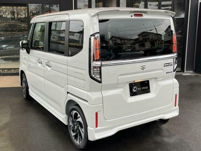 SPACIA CUSTOM