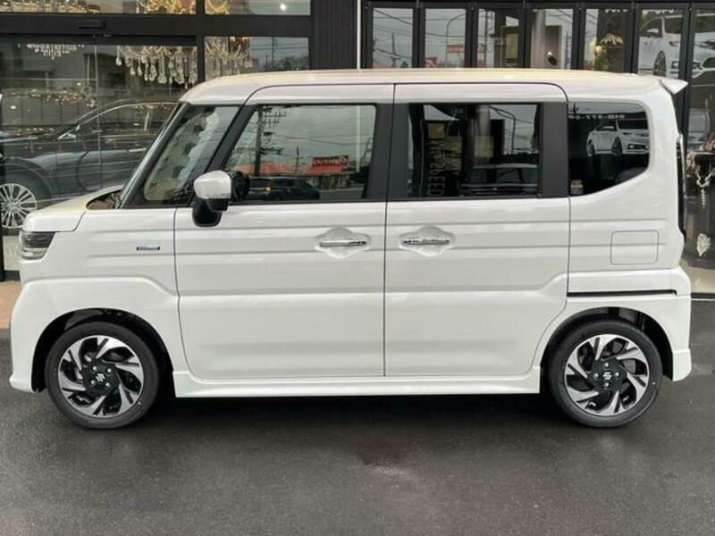 SPACIA CUSTOM