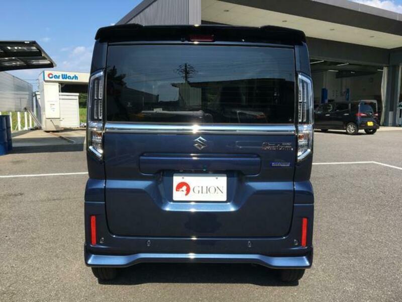 SPACIA CUSTOM
