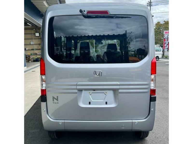 N-VAN
