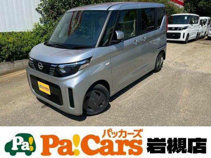 NISSAN ROOX