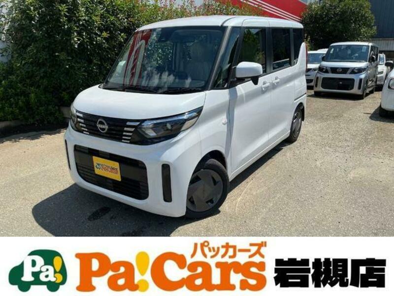 NISSAN ROOX