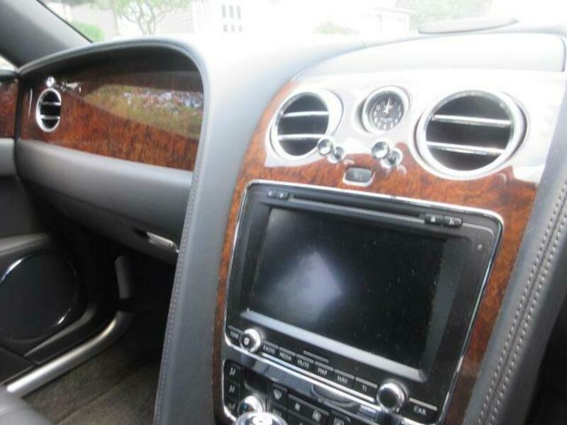 FLYING SPUR