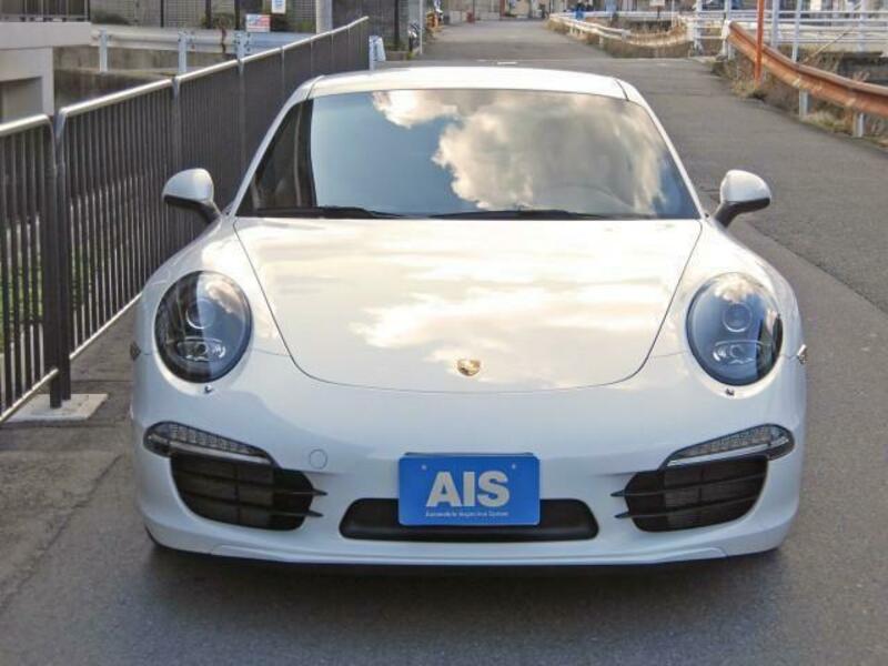 911