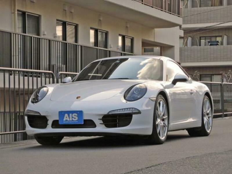 911