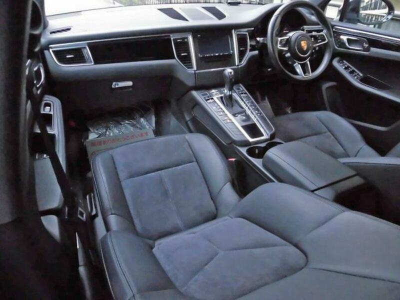 MACAN