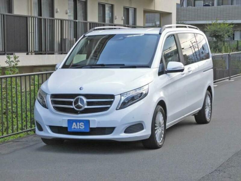 MERCEDES-BENZ V-CLASS