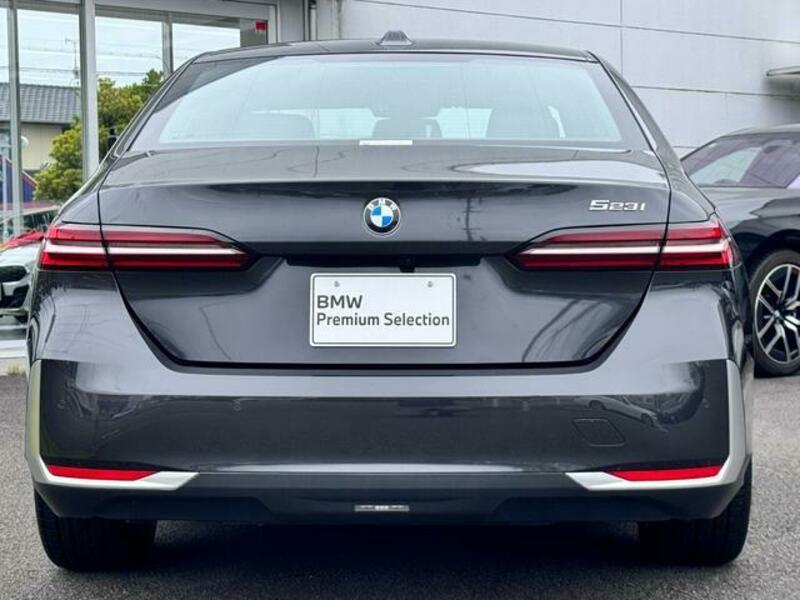 5 SERIES