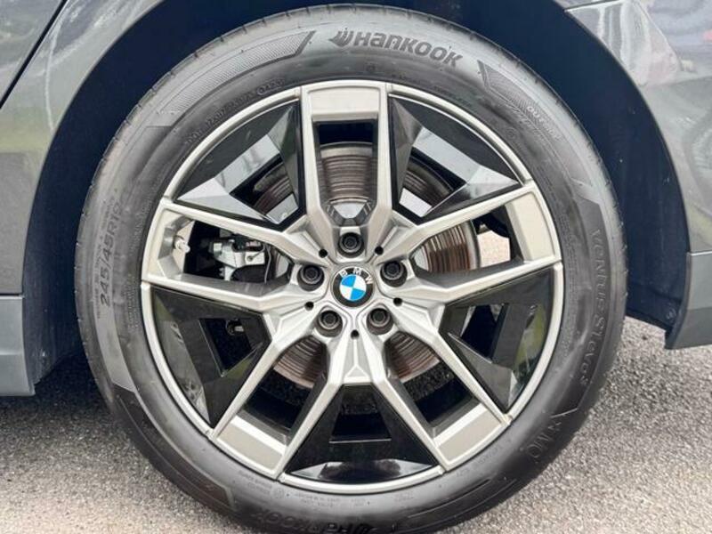 5 SERIES