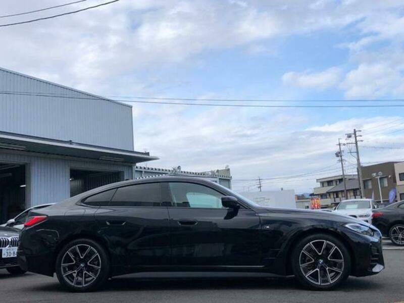 4 SERIES