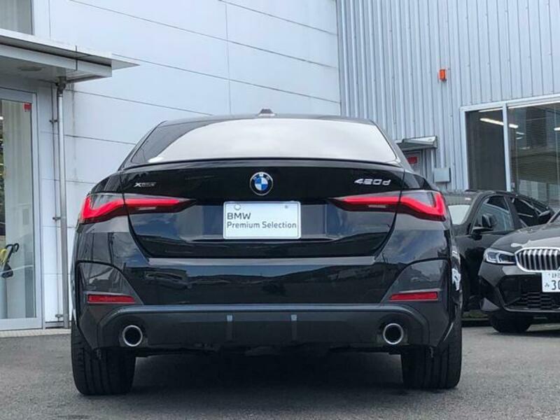 4 SERIES