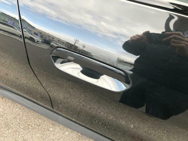 4 SERIES