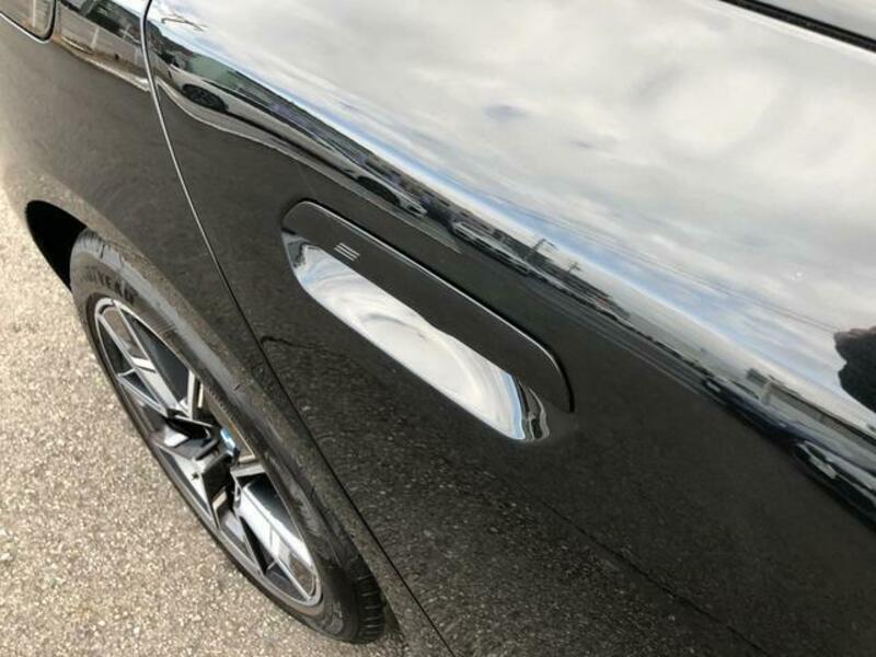 4 SERIES