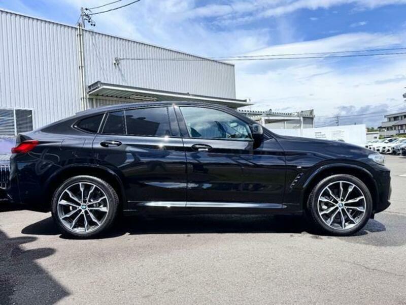 X4
