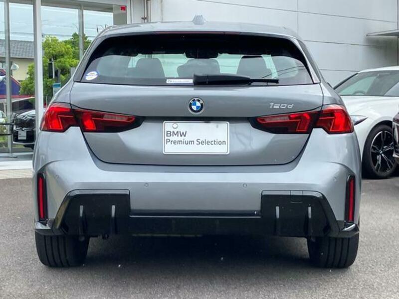 1 SERIES