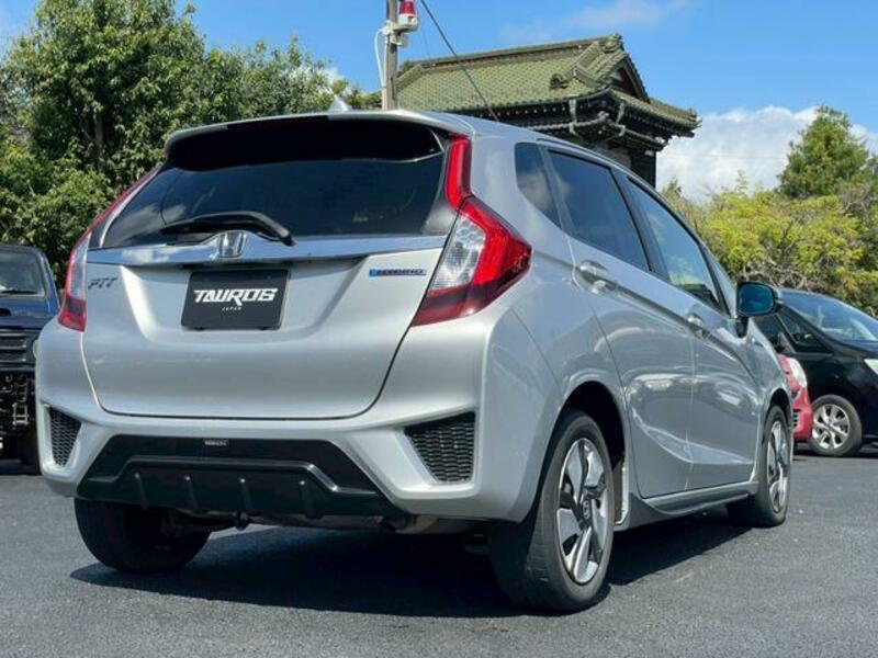 FIT HYBRID