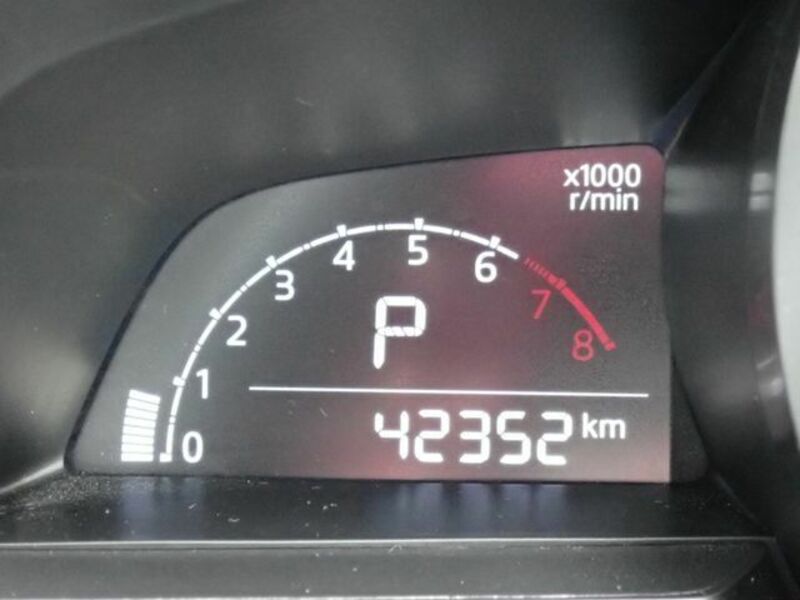 MAZDA2