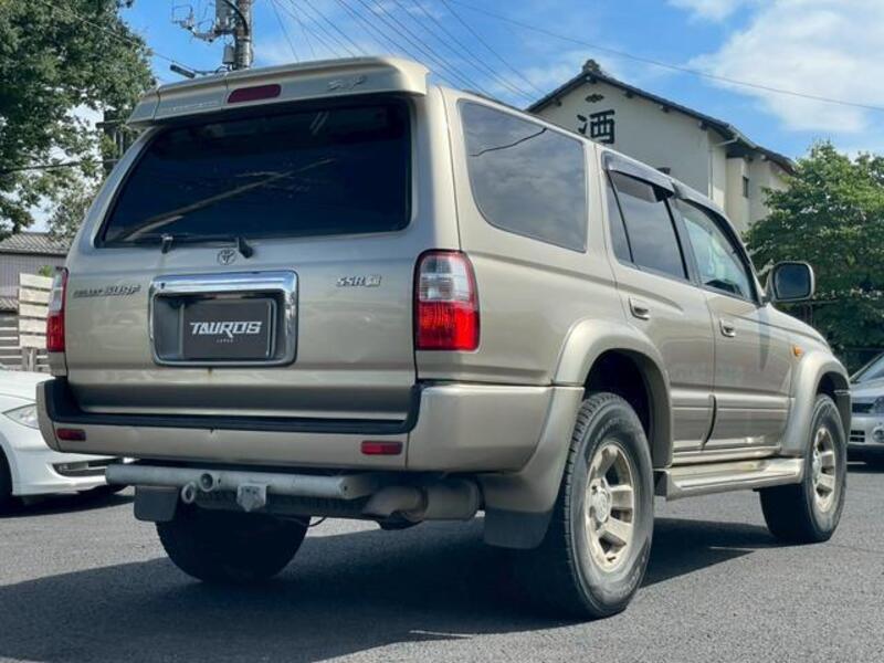 HILUX SURF