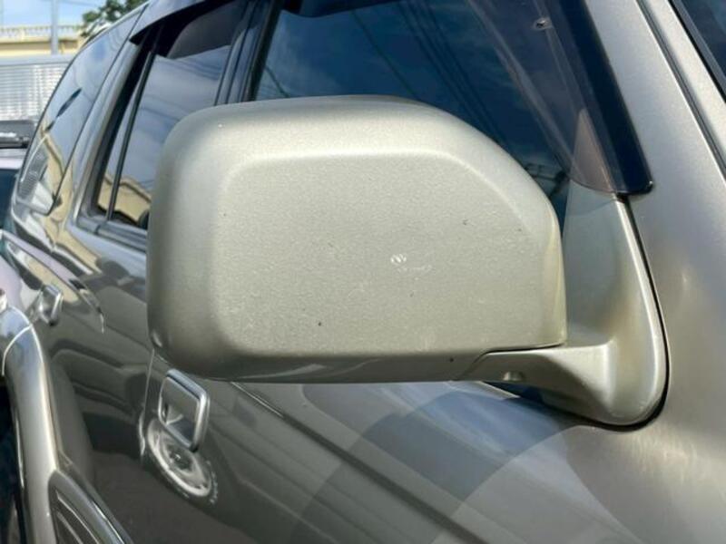 HILUX SURF
