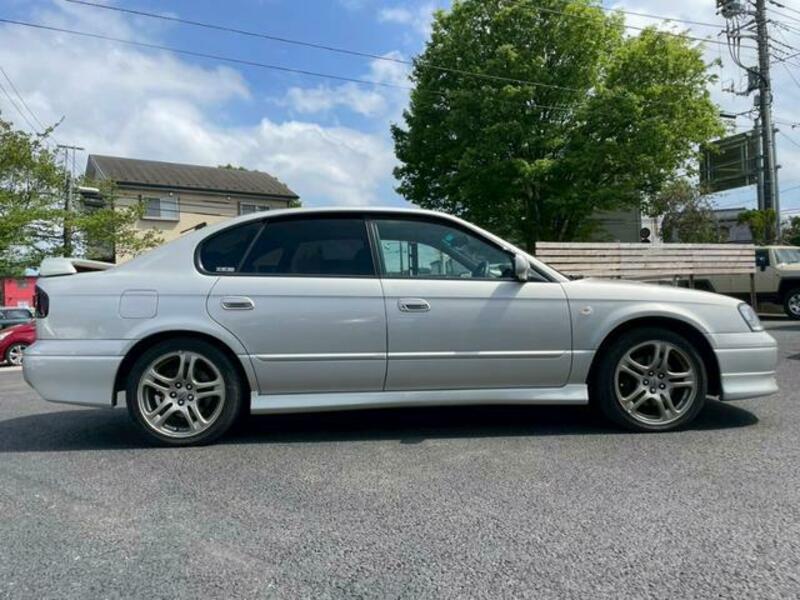 LEGACY B4