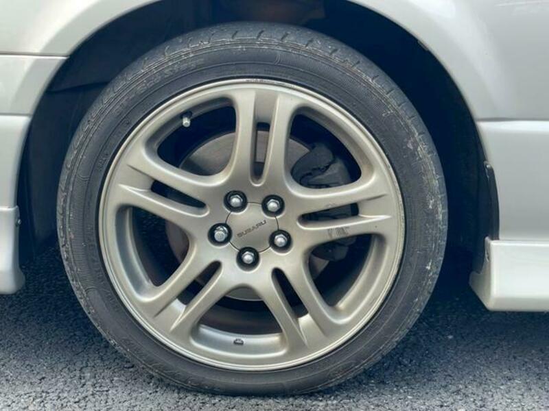 LEGACY B4