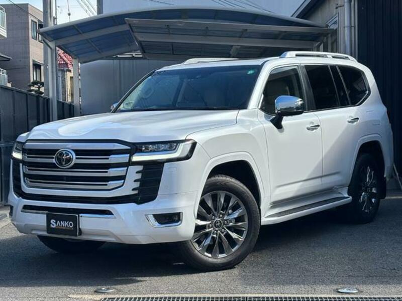 TOYOTA LAND CRUISER