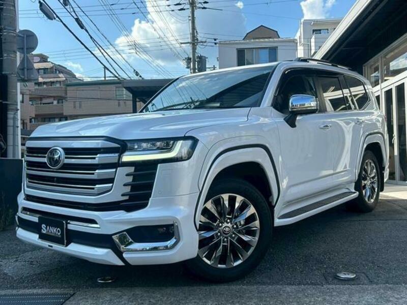 TOYOTA LAND CRUISER