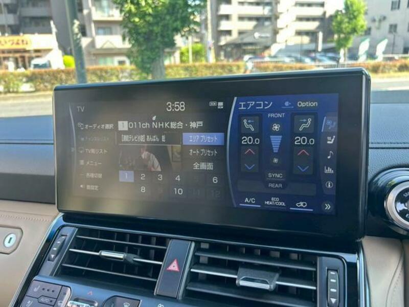 LAND CRUISER