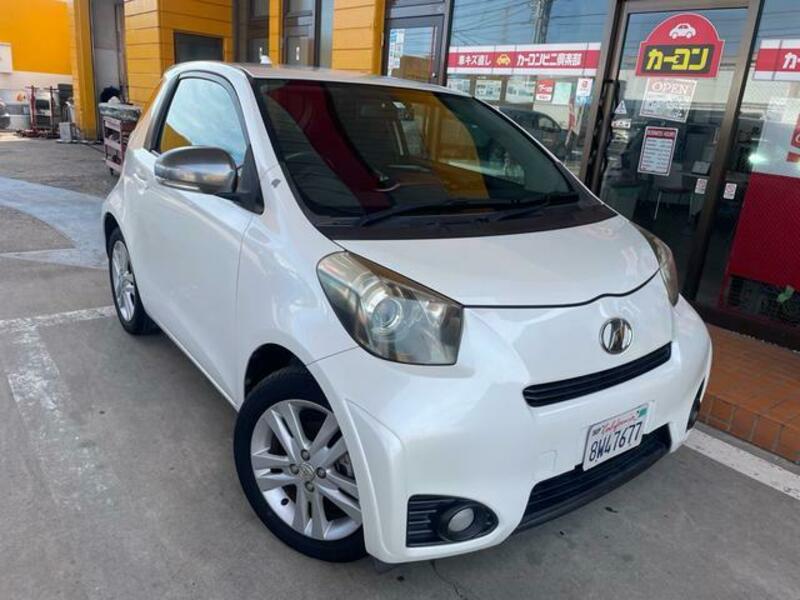 TOYOTA IQ
