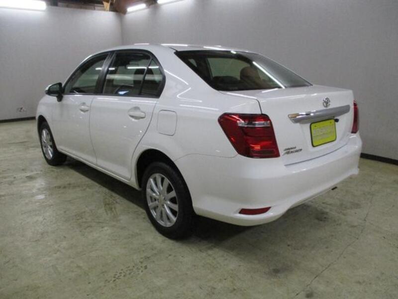 COROLLA AXIO