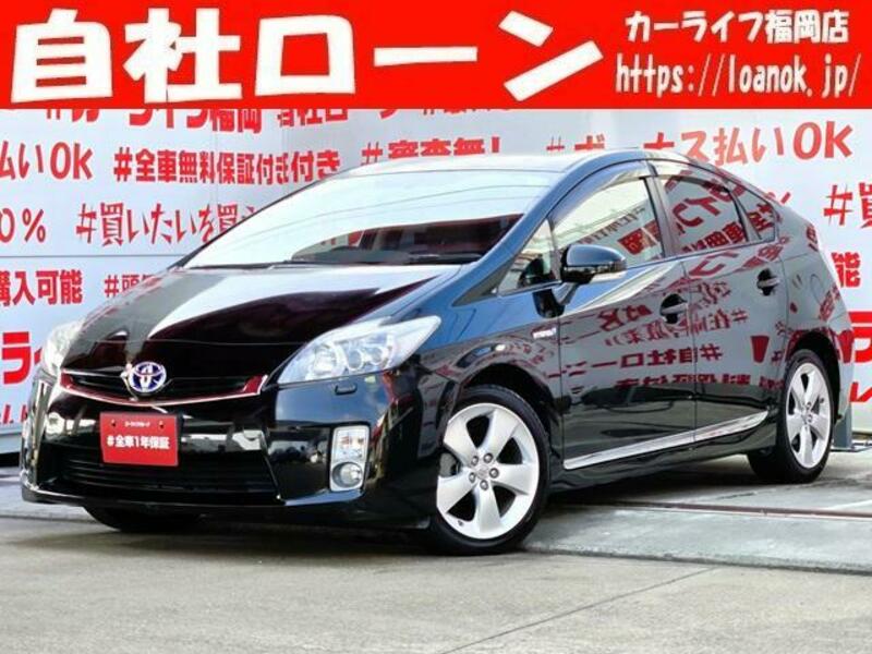 TOYOTA PRIUS