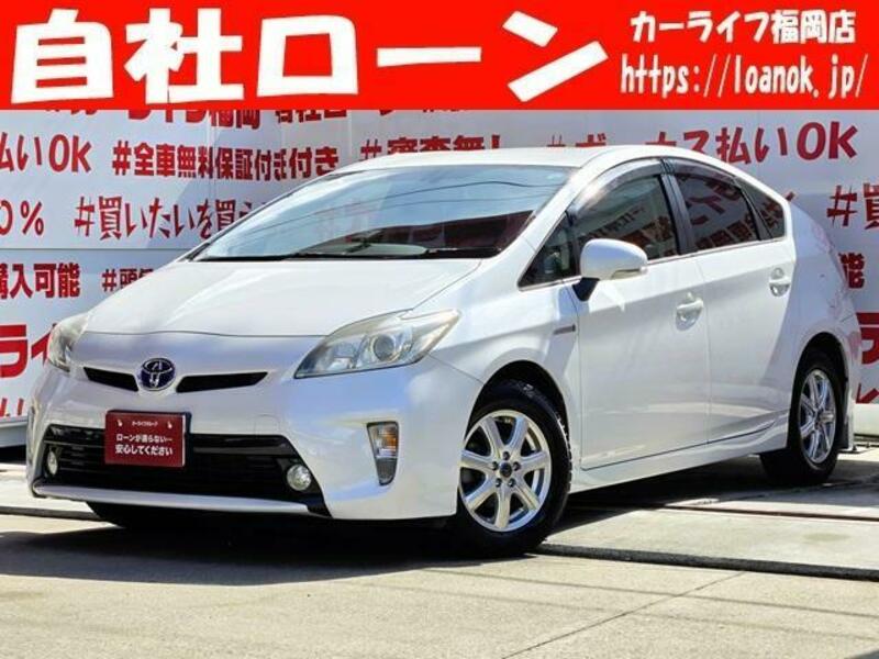 TOYOTA PRIUS