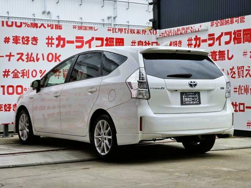 PRIUS ALPHA