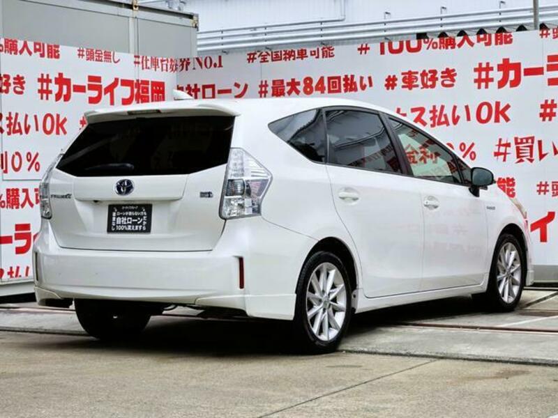 PRIUS ALPHA