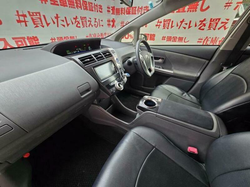 PRIUS ALPHA
